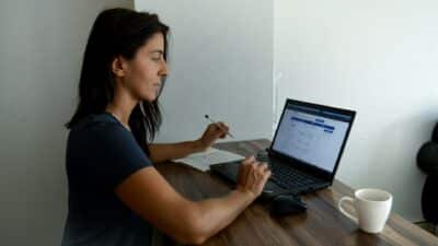 Panduan Lengkap Optimasi Profil LinkedIn untuk Karir Digital | Tingkatkan Peluang Kerja