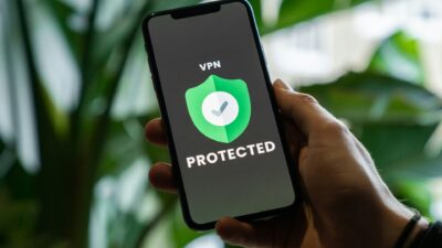 Panduan VPN: Cara Kerja, Manfaat, dan Rekomendasi Terbaik